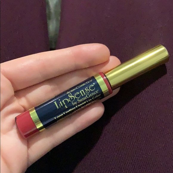 Mod Magenta Lipsense - Picture 3 of 4